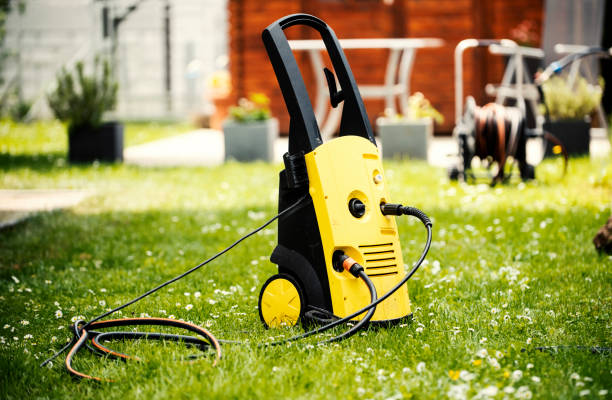 Best Oil Spill Cleanup  in Cleveland, OH